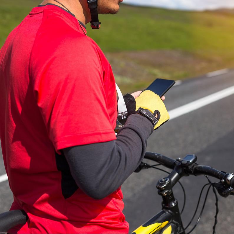 cycling gear with wick and cooling clothes